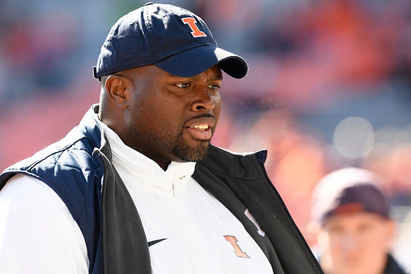 COLLEGE FOOTBALL: OCT 21 Wisconsin at Illinois