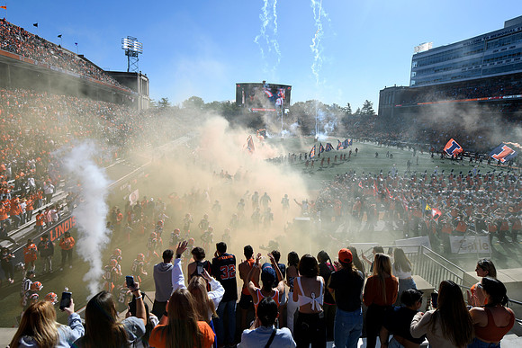 COLLEGE FOOTBALL: OCT 21 Wisconsin at Illinois