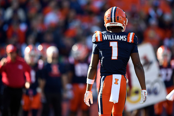 COLLEGE FOOTBALL: OCT 21 Wisconsin at Illinois