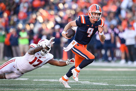 COLLEGE FOOTBALL: OCT 21 Wisconsin at Illinois