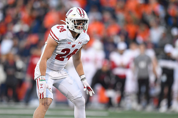 COLLEGE FOOTBALL: OCT 21 Wisconsin at Illinois