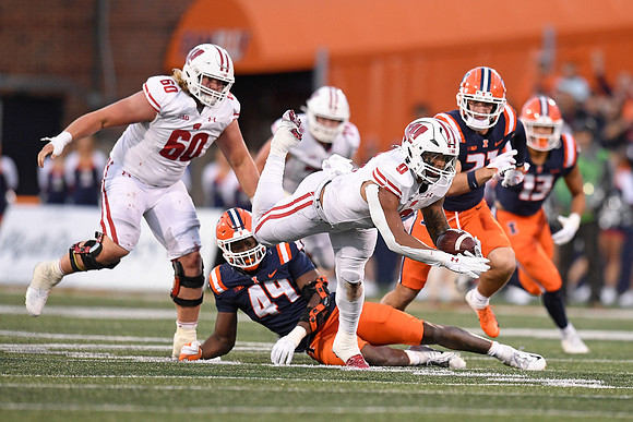 COLLEGE FOOTBALL: OCT 21 Wisconsin at Illinois