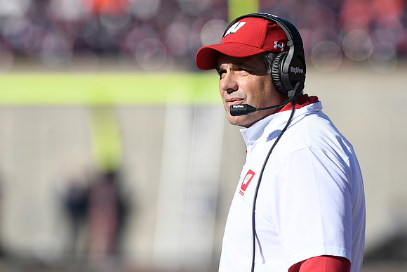 COLLEGE FOOTBALL: OCT 21 Wisconsin at Illinois