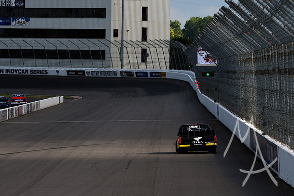 AUTO: JUN 22 NASCAR Camping World Truck Series - Eaton 200 presented by CK Power