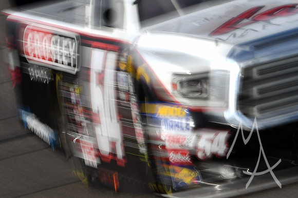 AUTO: JUN 22 NASCAR Camping World Truck Series - Eaton 200 presented by CK Power