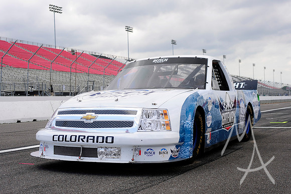 AUTO: JUN 23 NASCAR Camping World Truck Series - Eaton 200 presented by CK Power