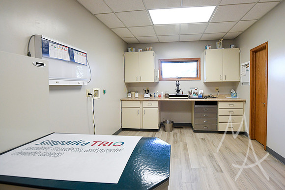 CLINTON, IN - West Central Veterinary Clinic