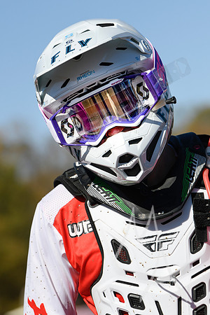 AUTO: OCT 26 Ironman GNCC