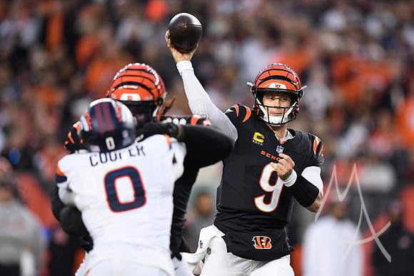 NFL: DEC 28 Broncos at Bengals