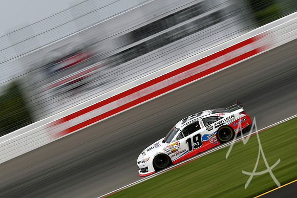 AUTO: AUG 23 K & N Pro Series - Gateway Classic 150 presented by the West Coast Stock Car Hall of Fame