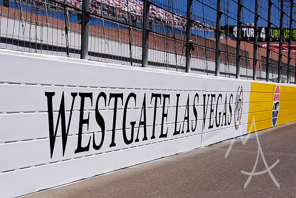 AUTO: SEP 13 NASCAR Camping World Truck Series Playoff Race - World of Westgate 200