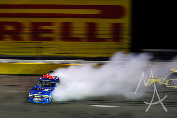 AUTO: SEP 14 NASCAR Camping World Truck Series Playoff Race - World of Westgate 200