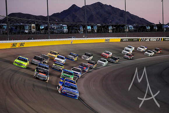 AUTO: SEP 14 NASCAR Camping World Truck Series Playoff Race - World of Westgate 200