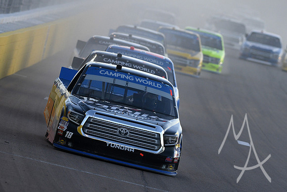 AUTO: SEP 14 NASCAR Camping World Truck Series Playoff Race - World of Westgate 200