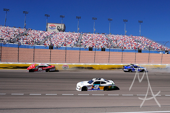 AUTO: SEP 15 NASCAR Xfinity Series Race - DC Solar 300