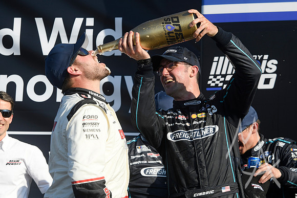 AUTO: JUN 02 NASCAR Cup Series Enjoy Illinois 300 presented by TicketSmarter