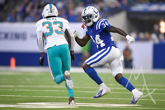 NFL: OCT 20 Dolphins at Colts