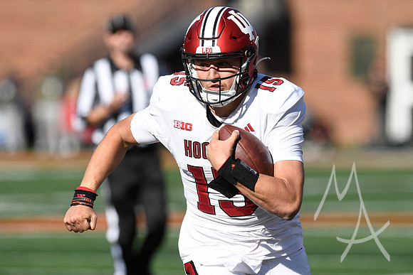 COLLEGE FOOTBALL: NOV 11 Indiana at Illinois