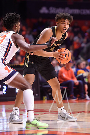 COLLEGE BASKETBALL: NOV 10 Oakland at Illinois