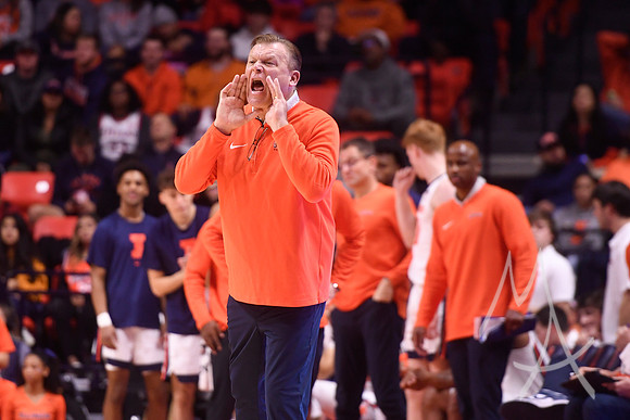 COLLEGE BASKETBALL: NOV 10 Oakland at Illinois
