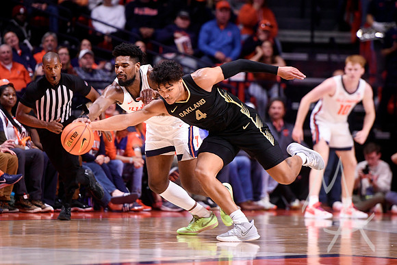 COLLEGE BASKETBALL: NOV 10 Oakland at Illinois