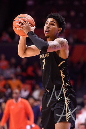 COLLEGE BASKETBALL: NOV 10 Oakland at Illinois