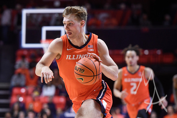 COLLEGE BASKETBALL: NOV 14 Marquette at Illinois
