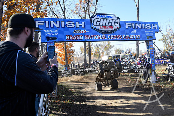 AUTO: OCT 26 Ironman GNCC