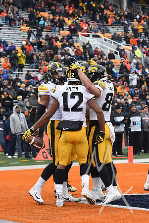 COLLEGE FOOTBALL: NOV 17 Iowa at Illinois