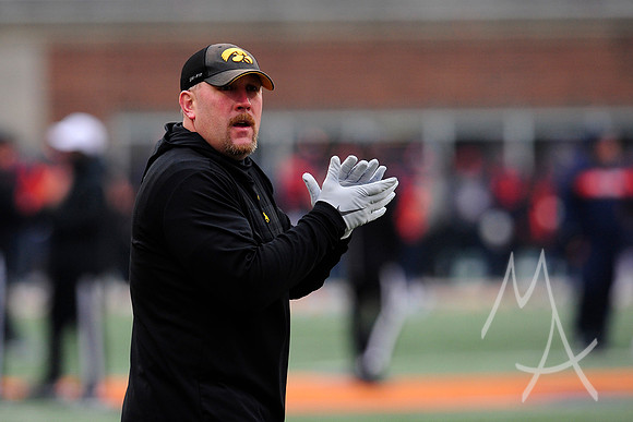 COLLEGE FOOTBALL: NOV 17 Iowa at Illinois