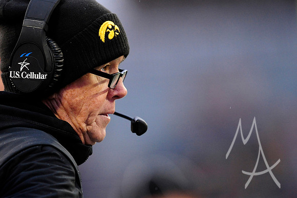 COLLEGE FOOTBALL: NOV 17 Iowa at Illinois