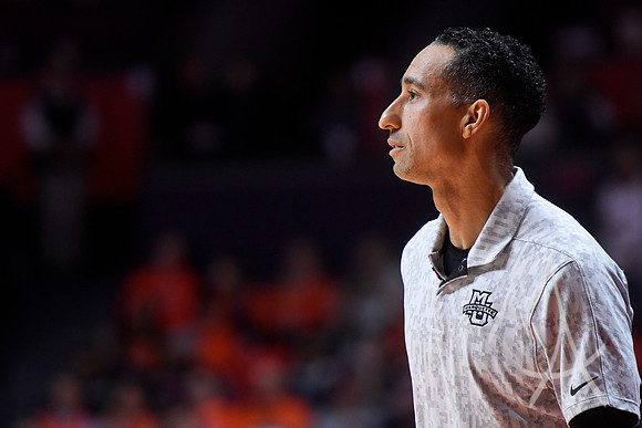 COLLEGE BASKETBALL: NOV 14 Marquette at Illinois