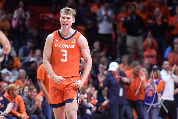 COLLEGE BASKETBALL: NOV 14 Marquette at Illinois