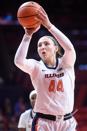 COLLEGE BASKETBALL: NOV 15 Women's - Saint Peter's at Illinois