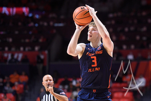 COLLEGE BASKETBALL: NOV 17 Valparaiso at Illinois