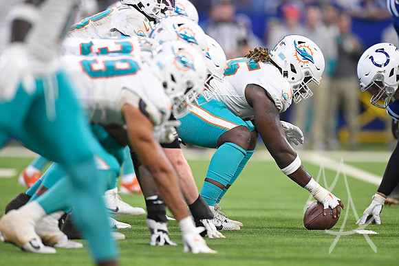 NFL: OCT 20 Dolphins at Colts