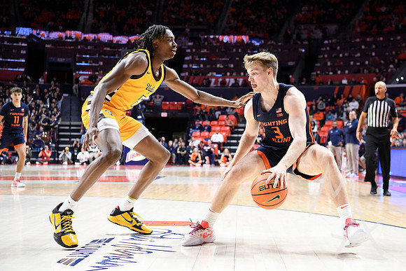 COLLEGE BASKETBALL: NOV 17 Valparaiso at Illinois