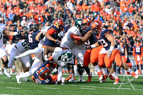 NCAA FOOTBALL: NOV 05 Michigan State at Illinois