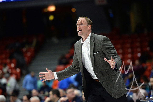 COLLEGE BASKETBALL: DEC 05 Illinois State at UIC