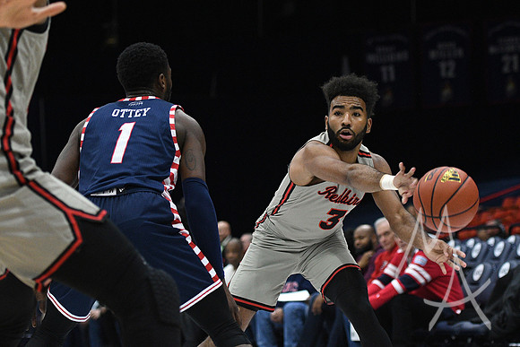 COLLEGE BASKETBALL: DEC 05 Illinois State at UIC