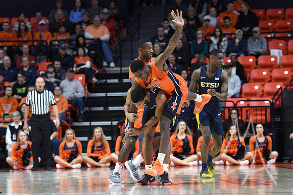 COLLEGE BASKETBALL: DEC 15 East Tennessee State at Illinois