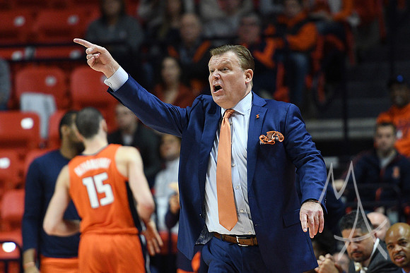 COLLEGE BASKETBALL: DEC 15 East Tennessee State at Illinois