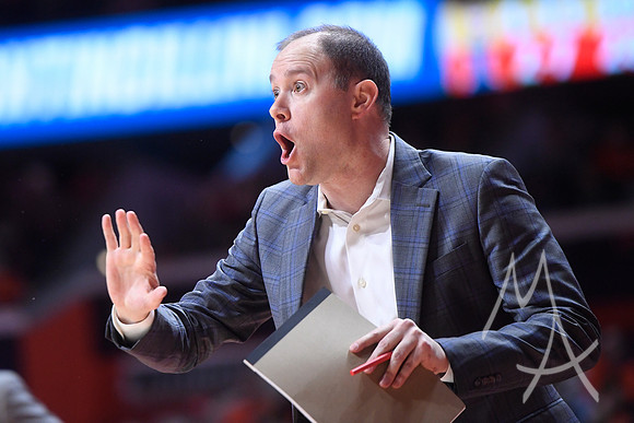 COLLEGE BASKETBALL: NOV 17 Valparaiso at Illinois