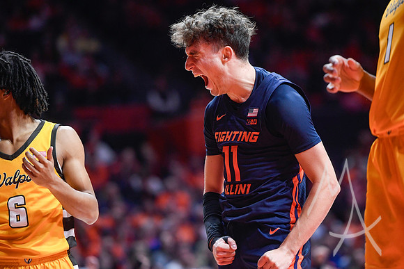 COLLEGE BASKETBALL: NOV 17 Valparaiso at Illinois