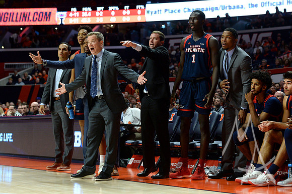 COLLEGE BASKETBALL: DEC 29 FAU at Illinois