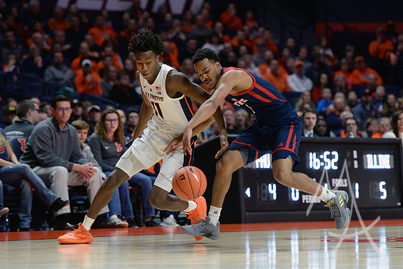 COLLEGE BASKETBALL: DEC 29 FAU at Illinois