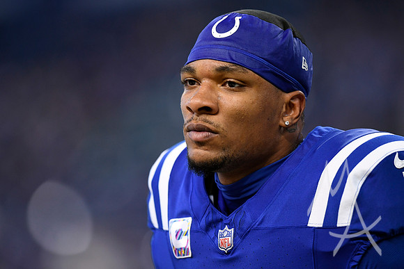 NFL: OCT 20 Dolphins at Colts