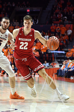 COLLEGE BASKETBALL: JAN 23 Wisconsin at Illinois