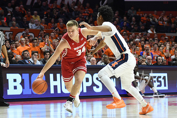 COLLEGE BASKETBALL: JAN 23 Wisconsin at Illinois