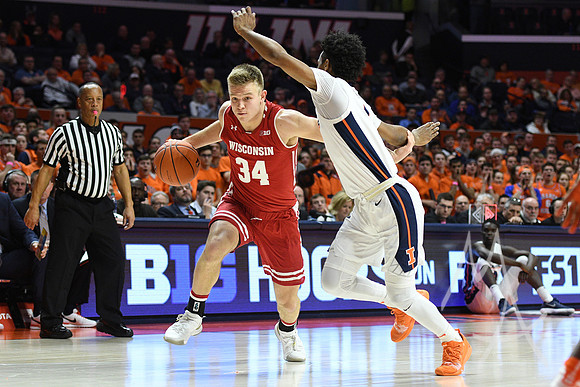 COLLEGE BASKETBALL: JAN 23 Wisconsin at Illinois